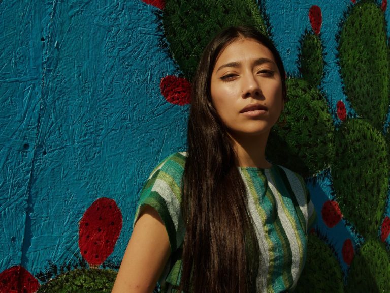 digitale Produktleiter Angebotsleiter, Produktsuite, Upsell-Pfad, Online-Verkaufssystem, Einkommensstufen digital product ladder lasting financial resilience value ladder, offer ladder, digital product suite, automated income system, recurring revenue model