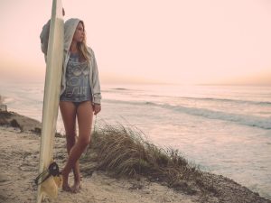 evergreen funnel oder live launch planbare umsätze automatisiertes Online-Einkommen aufbauen digitale Produkte automatisiert verkaufen Expertenwissen online vermarkten Funnel Strategie für planbare Umsätze Online-Business mit System Evergreen Funnel Erklärung Launch-Strategie Vergleich passives Einkommen online digitales Verkaufssystem evergreen funnel vs live launch predictable ROI automate passive online income; knowledge-based digital products; selling online on autopilot; predictable online income system; expert online business digital product business; automated sales funnel; online revenue system evergreen funnel vs live launch comparison infographic – MY NU WAYS